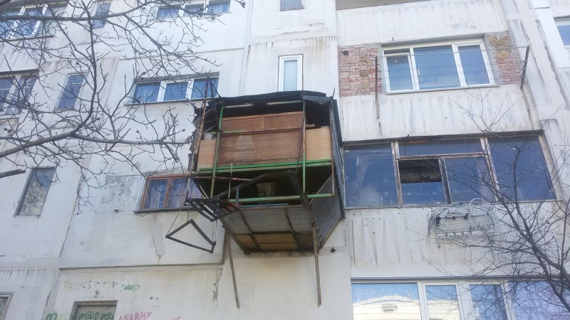 Страшный балкон