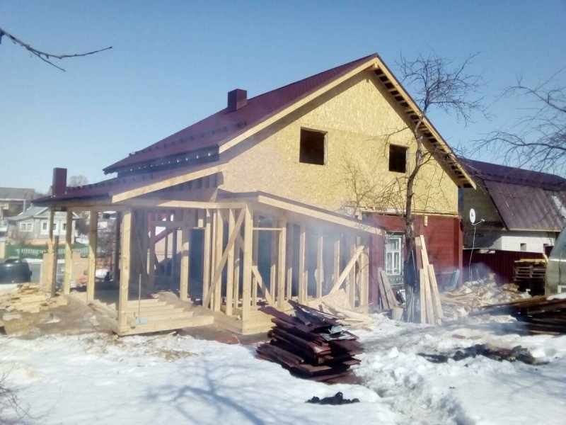 Общая крыша с пристройкой