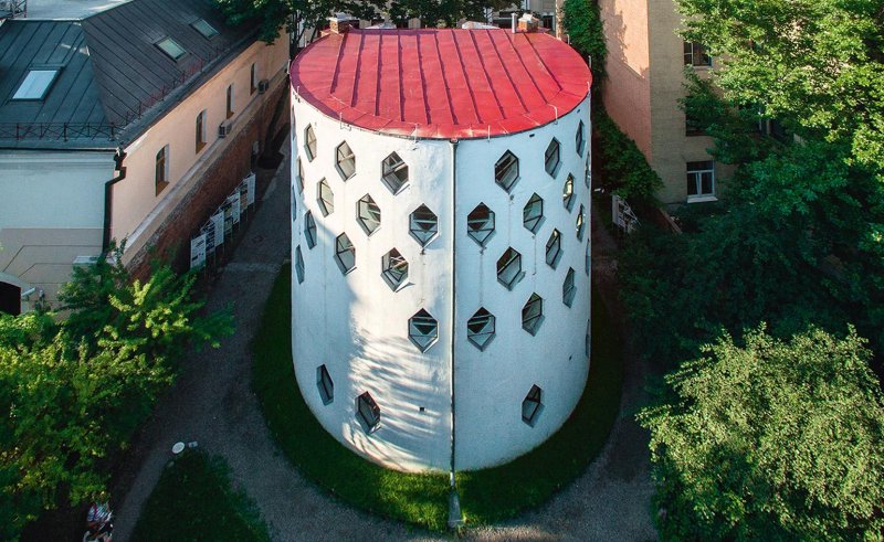 Дом-улей в Кривоарбатском переулке