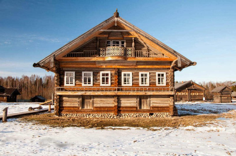 Северная изба, пятистенка