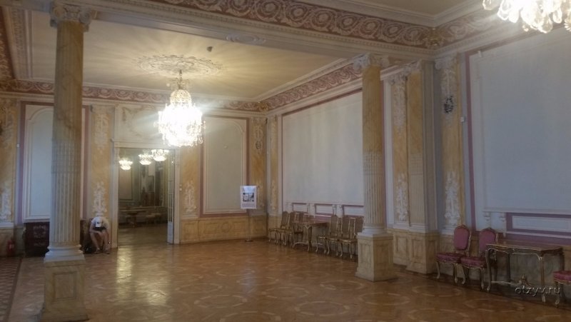 Дамская гостиная Румянцевского дворца