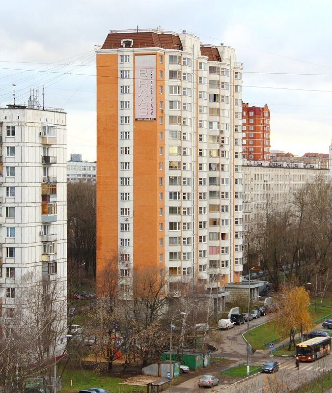 Панельный дом п-44
