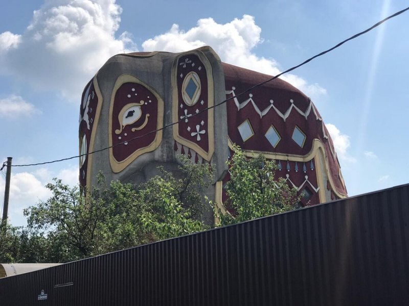Дом-слон на Новорязанском шоссе