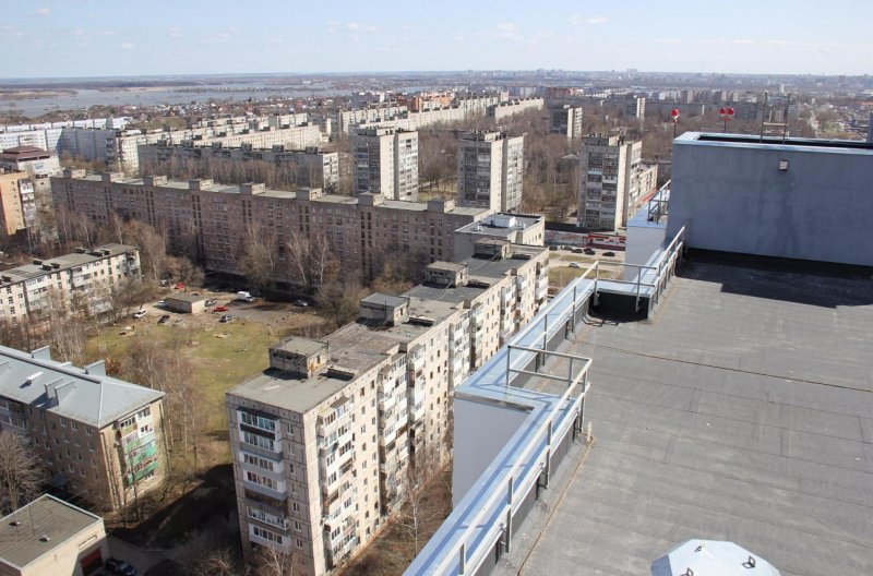 Рахманинова 10 вид с крыши