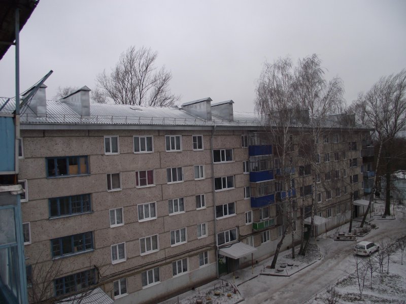 Крыши пятиэтажных домов