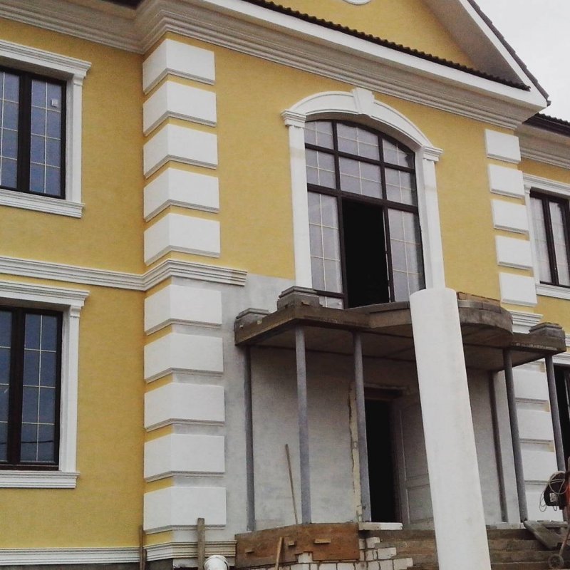 Декор фасада из пенополистирола