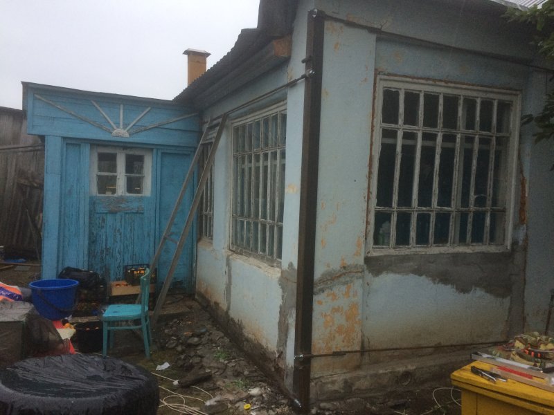 Стяжка дома от трещин в стенах