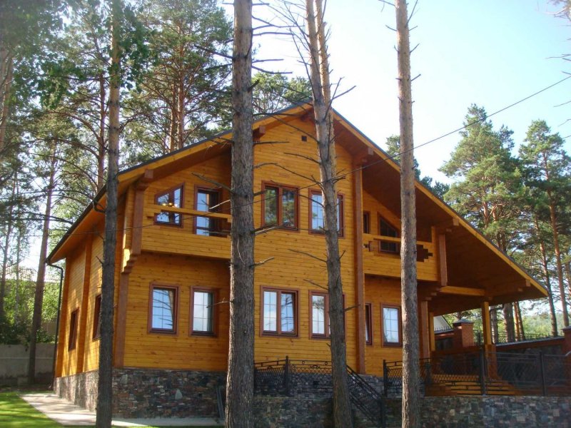 Дом из сибирской лиственницы