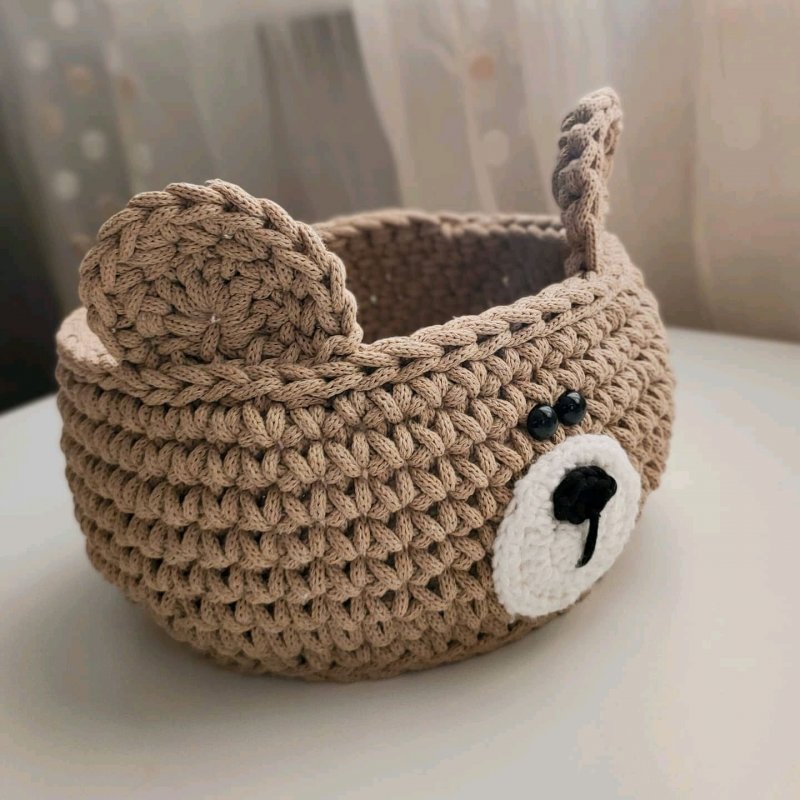 Вязаные корзинки