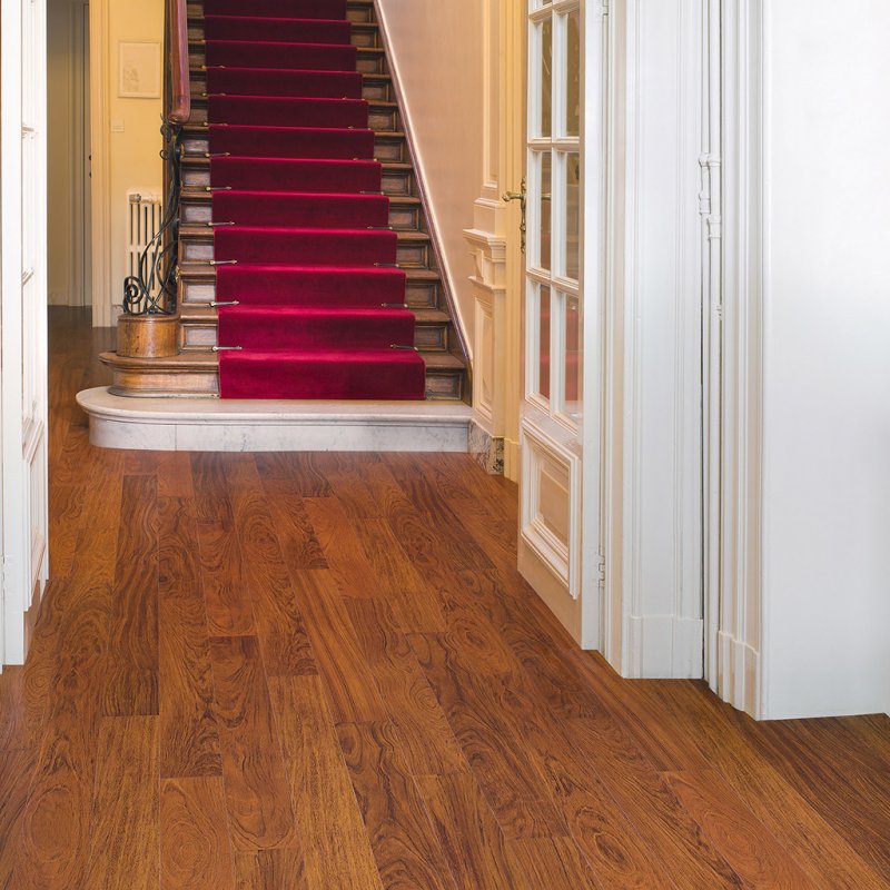 Ламинат quick Step в коридоре