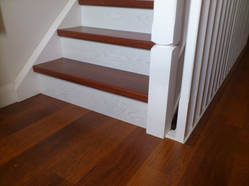 Ламинат для лестницы quick Step