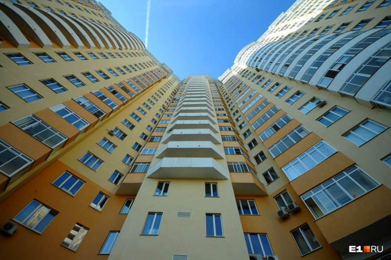 Фото дома снизу вверх (51 фото)