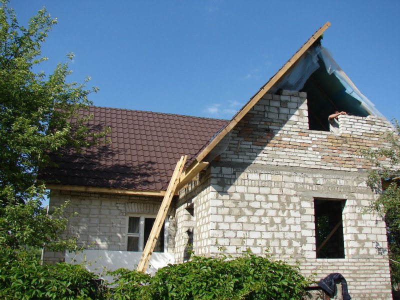 Кирпичный фронтон