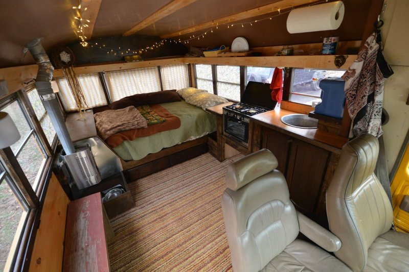 Автодом Airstream 280 бус