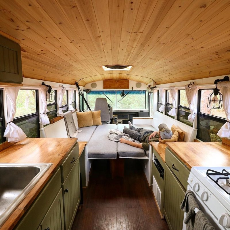 Volvo Camper Bus