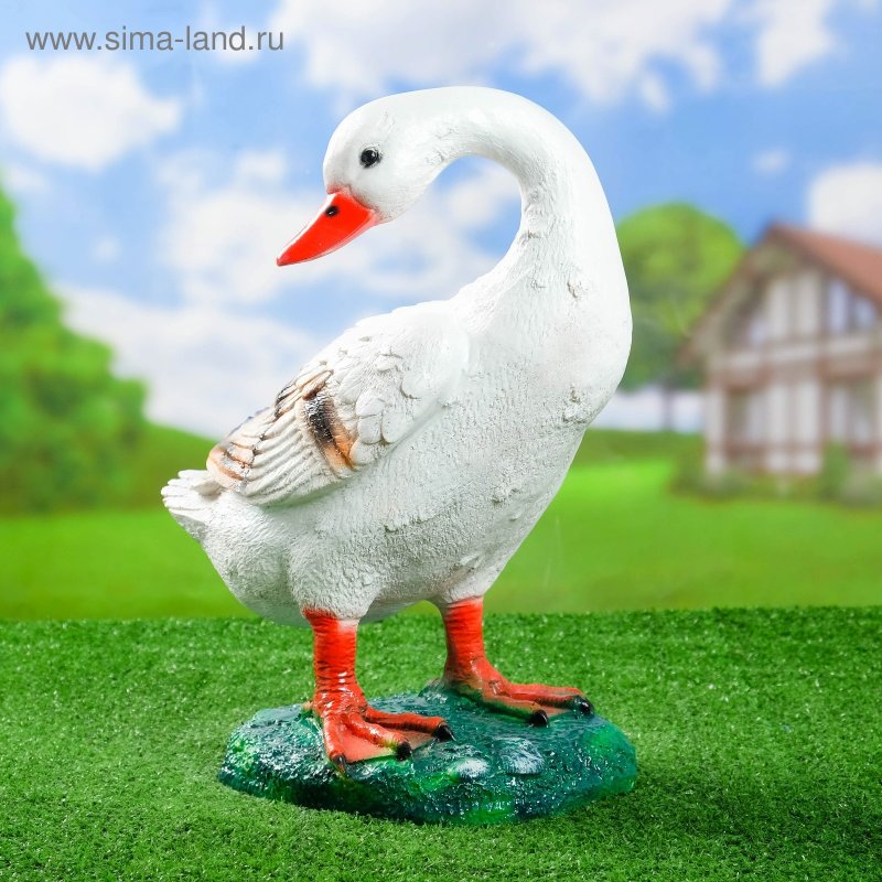 Садовая фигура гусыня