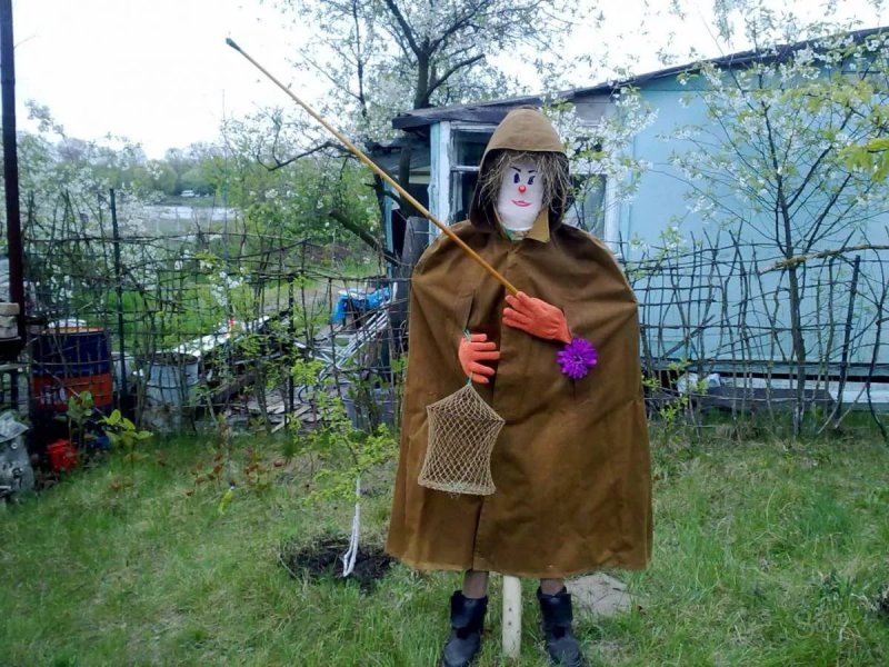 Пугало на дачу