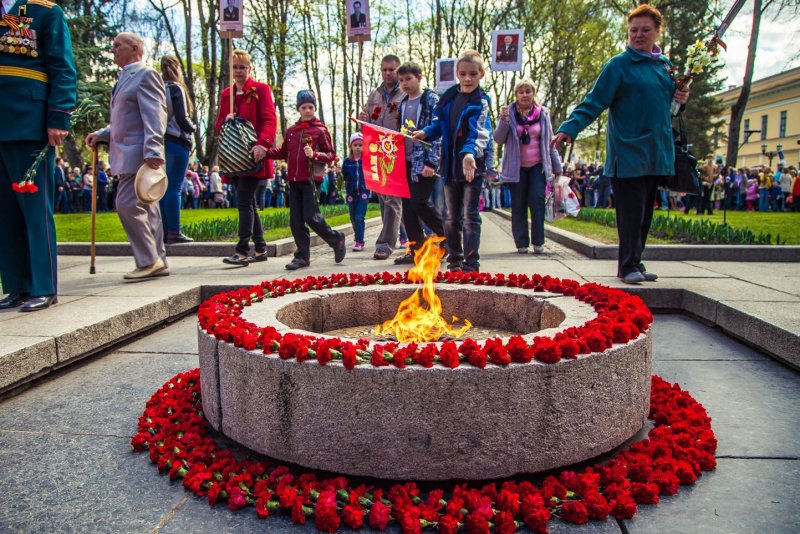 Мемориал огонь вечной славы Великий Новгород