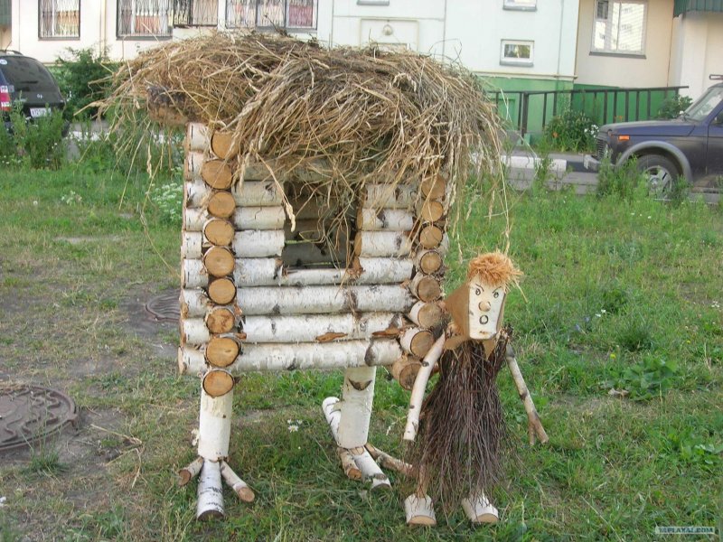 Фигуры из березы