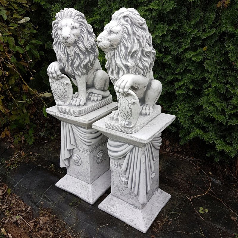 Фигурки из бетона для сада