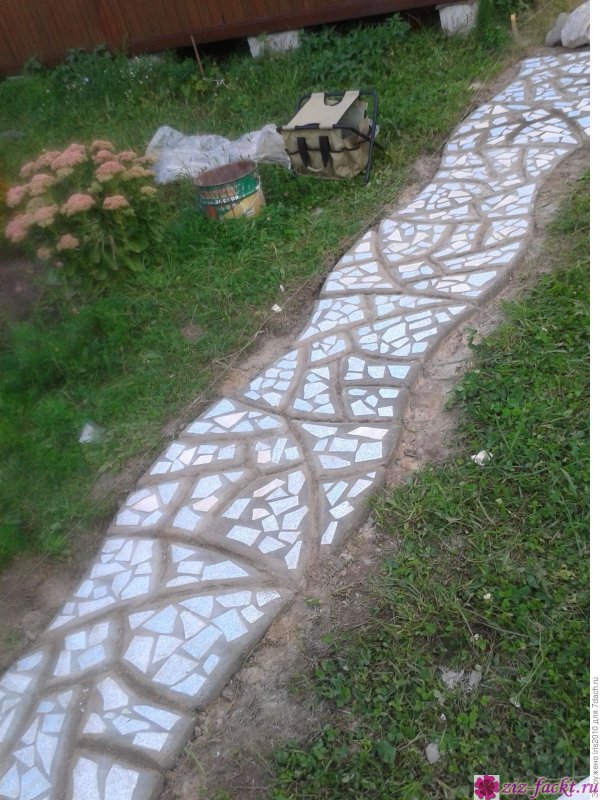 Садовые дорожки эконом вариант