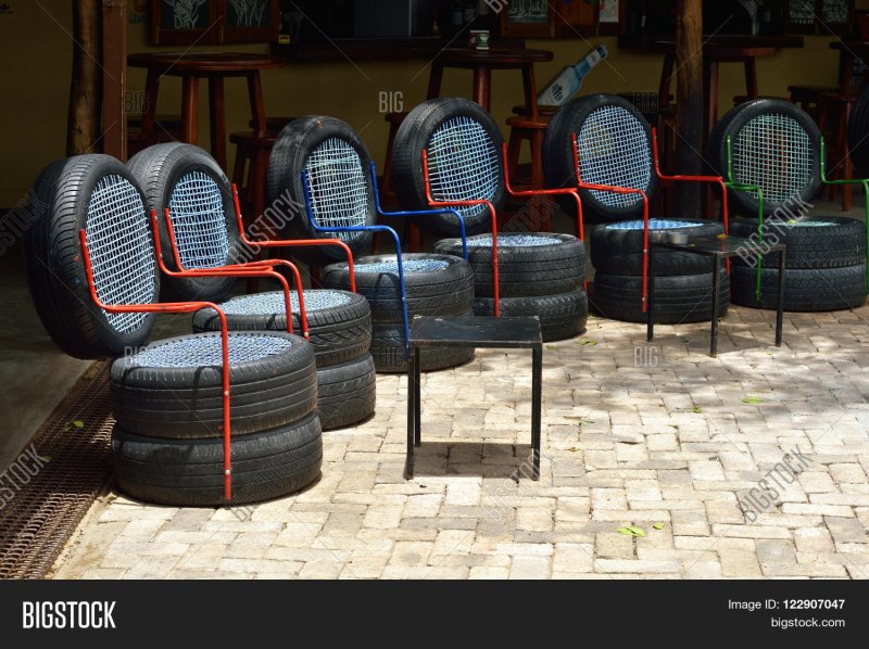 Стулья из резины колес автомобиля