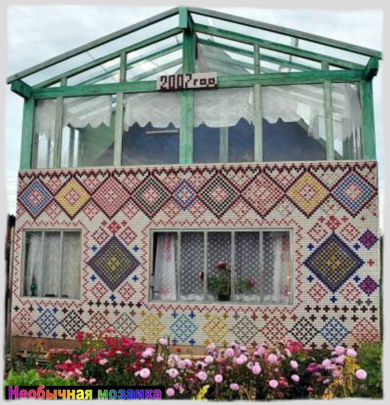 Дачные домики из пластиковых бутылок
