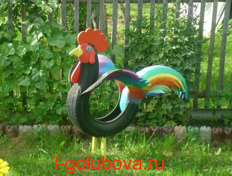 Петух из покрышек