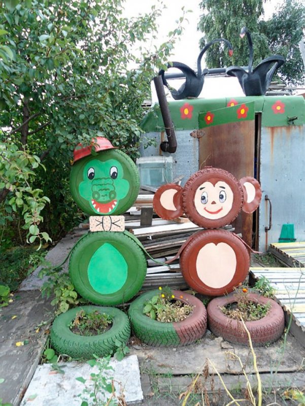 Фигурки для сада из шин