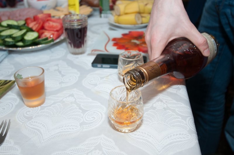 Коньяк в кафе