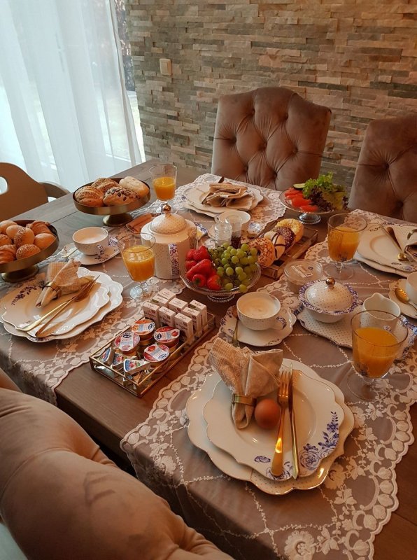 Накрытый стол