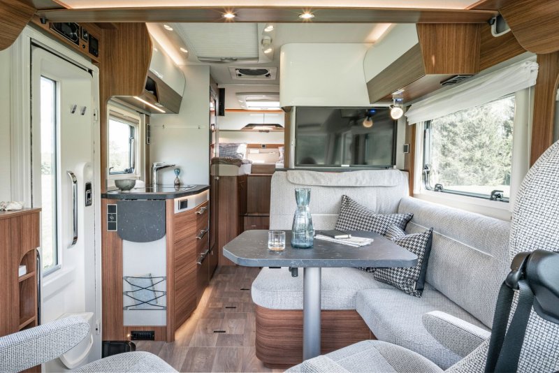Автодом Hymer BASF