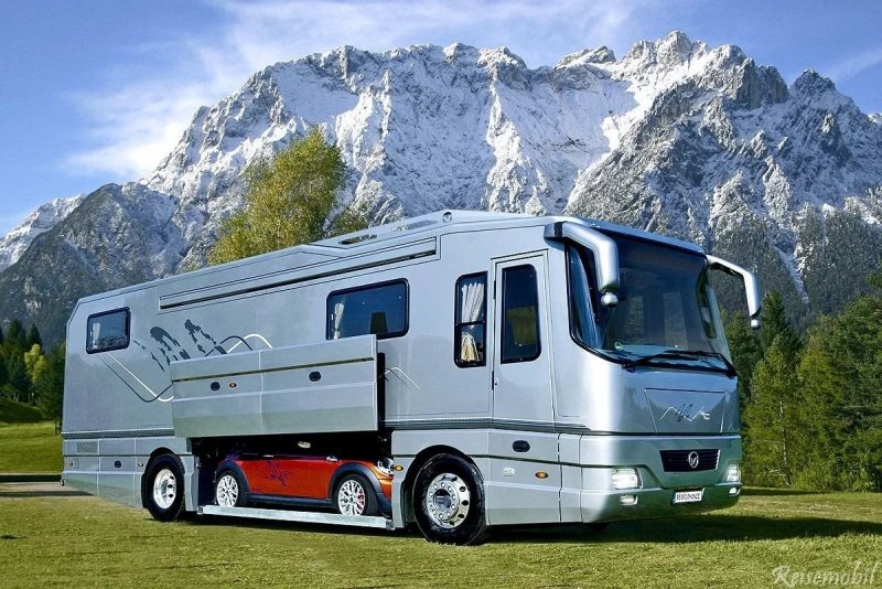 Volkner mobil Performance Bus