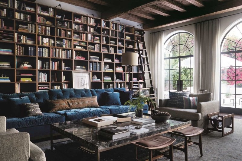 Книги в интерьере