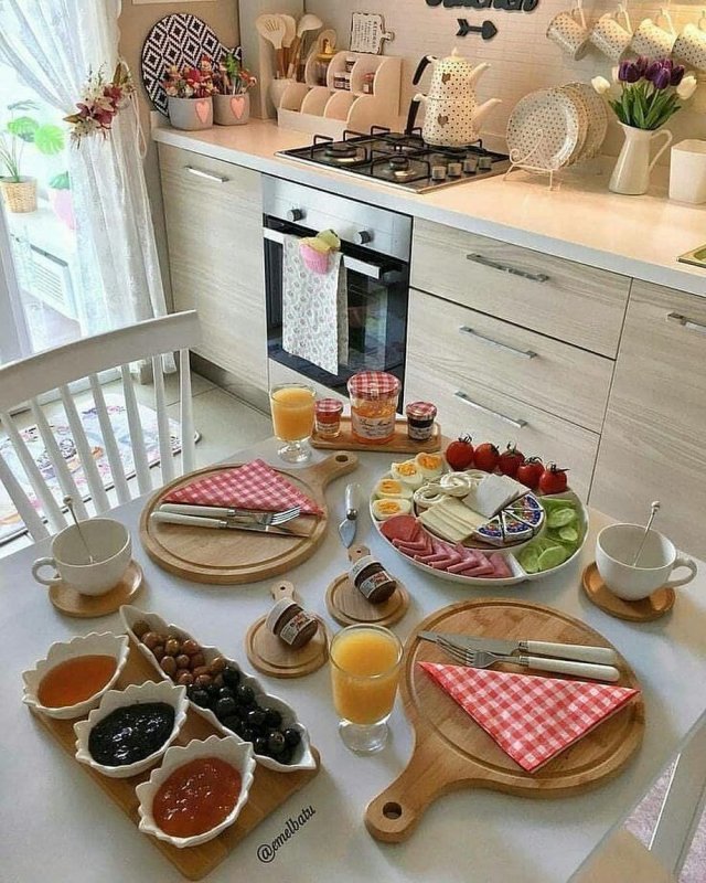 Красивая сервировка еды