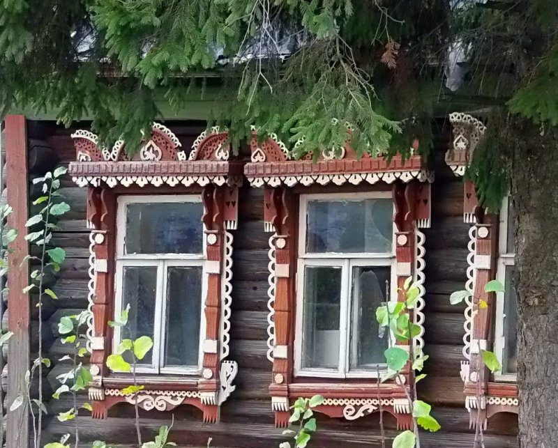 Домик в деревне наличники
