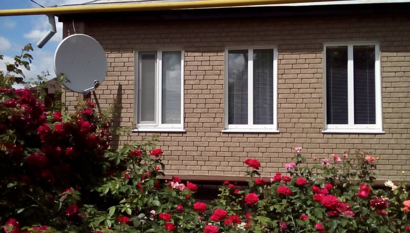 Сайдинг Юпласт Стоун Хаус