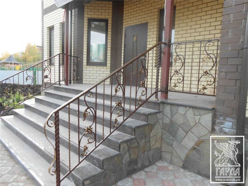 Перила для крыльца