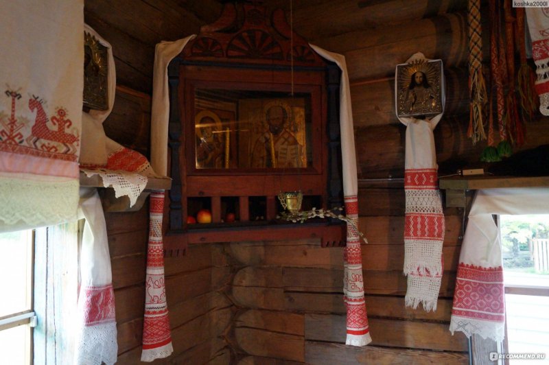 Витославлицы Новгородская область красный угол