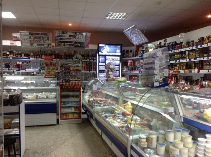 Интерьер магазина продуктов