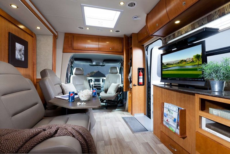 Автодом салон автодом Mercedes Sprinter
