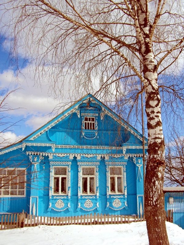 Красивый деревенский домик