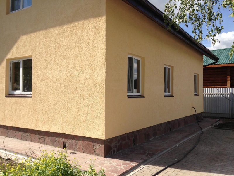 Декоративная штукатурка для наружной отделки дачного домика