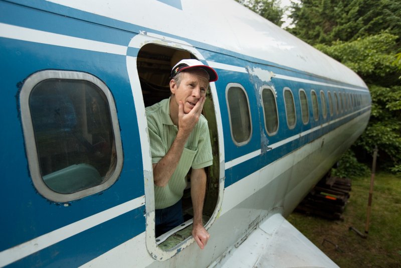 Брюс Кэмпбелл Boeing-727