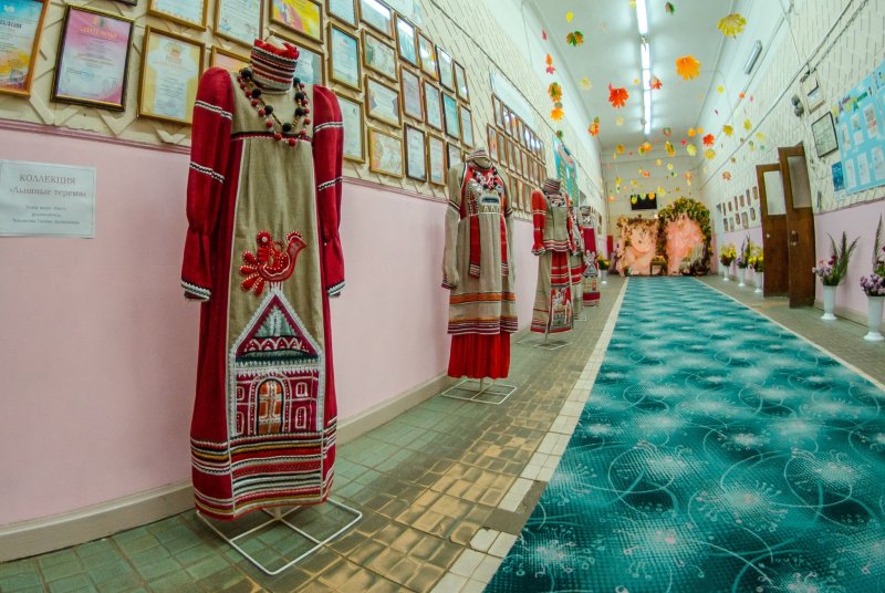 Стены в фойе дома культуры оттенки