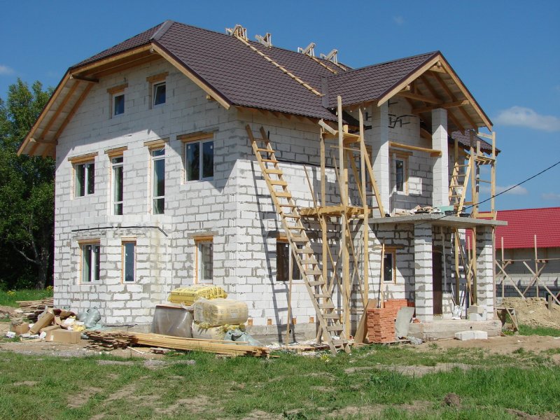 Загородный дом из газобетона