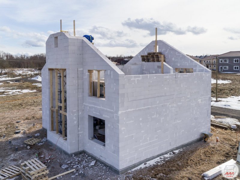 Дом из газобетона