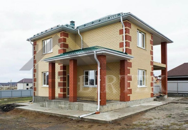 Двухэтажный дом из газоблока