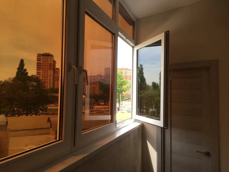 Тонированный балкон