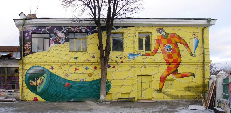 Разрисованные стены на улице